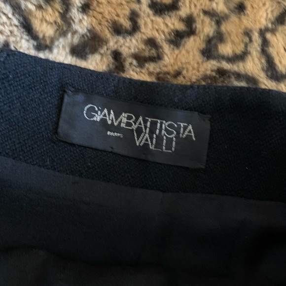 Mint Silk and Wool Giambattista Valli pencil skirt. A real showstopper - Picture 4 of 6